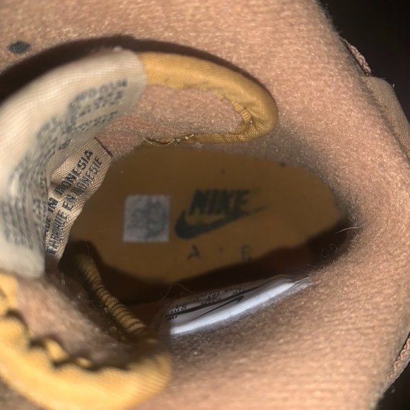 Nike Air Force 1 High 'Flax" - Picture 11 of 11